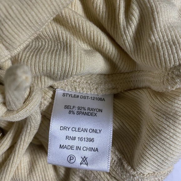 Stella Laguna Beach Yellow Ribbed Ruched Drawstring Tank Top Size Small - Picture 5 of 5